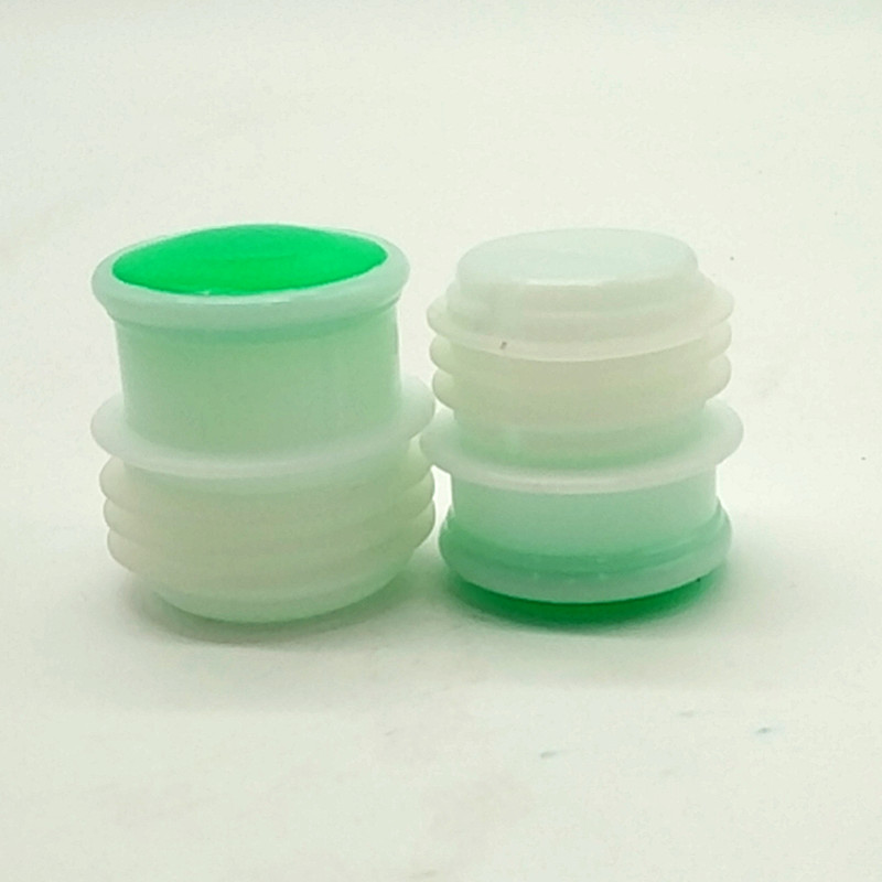 Sunshine Department Store bagged 2PS 5-pound thermos stopper, small plastic bottle stopper, water bottle stopper, thermos plug Application Scenario