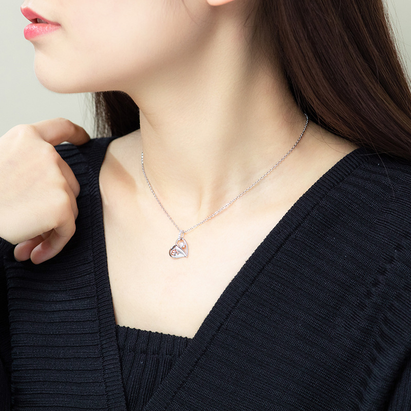 Xuping Jewelry's new white gold plated, zircon inlaid collarbone chain, copper alloy electroplated, Japanese and Korean heart-shaped necklace for women details Picture