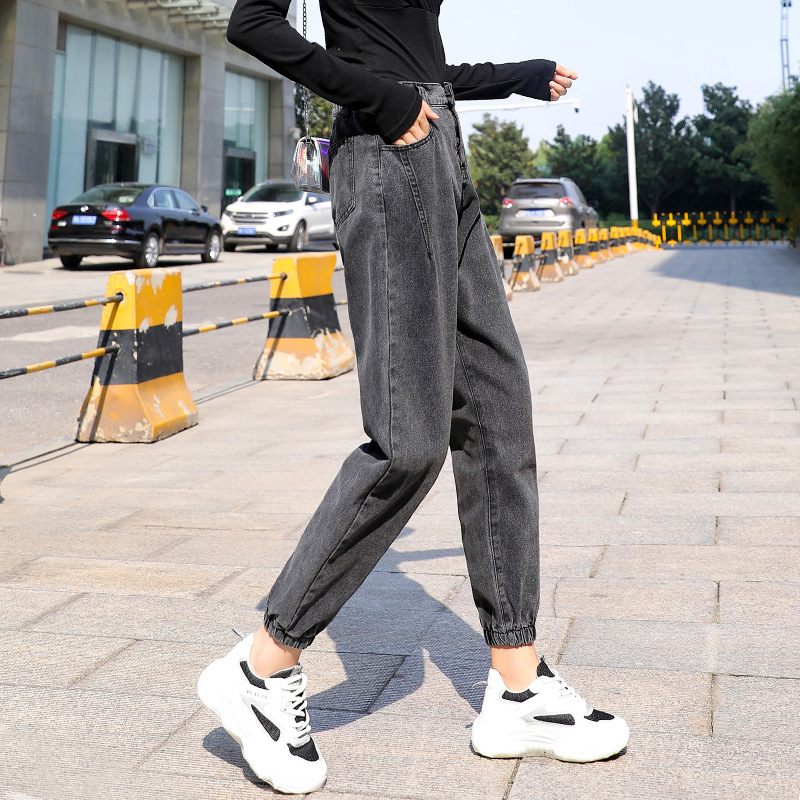 High-waisted women's jeans, new spring and autumn loose pants, fashionable 9-inch denim bottom wear for women, versatile skinny pants for women Application Scenario