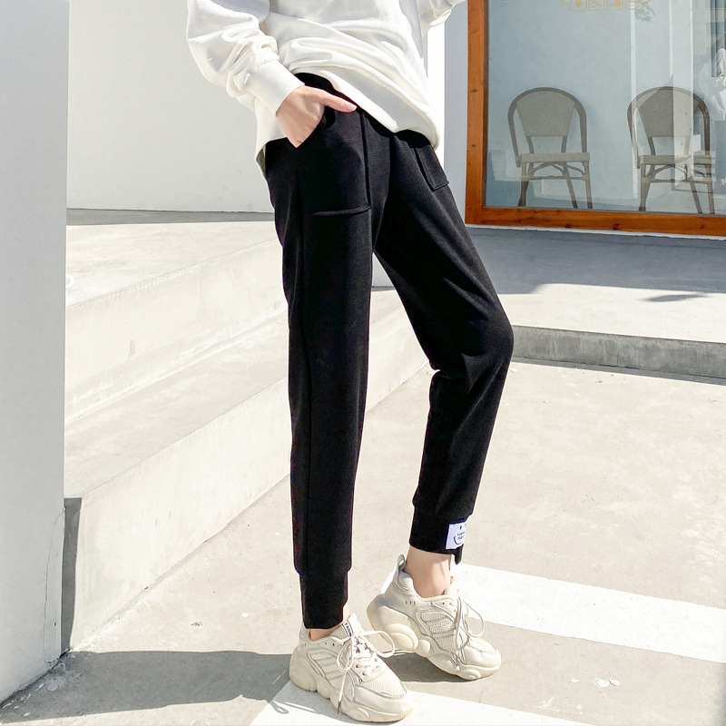 2021 new Spring and autumn grey loose casual pants, Harun pants, women's sweatpants, high-waisted running student sportswear pants details Picture