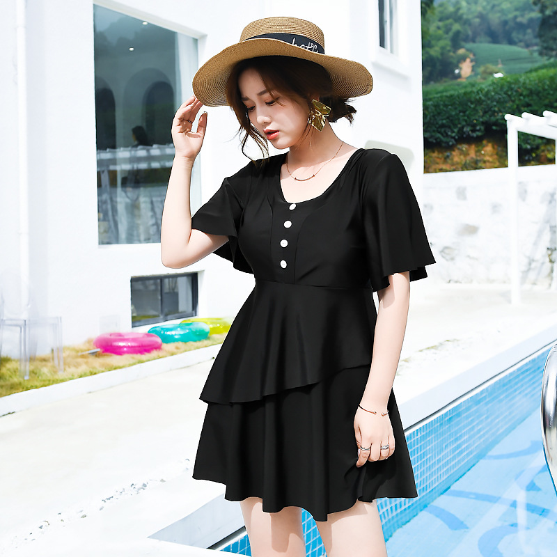 20 new large-sized swimming trunks and two-piece swimsuits for chubby girls, conservative and slimming, fashionable Korean-style hot spring swimsuits details Picture