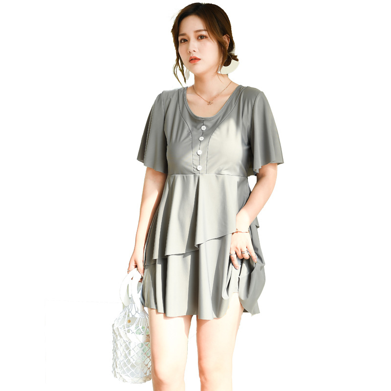 20 new large-sized swimming trunks and two-piece swimsuits for chubby girls, conservative and slimming, fashionable Korean-style hot spring swimsuits Item Picture