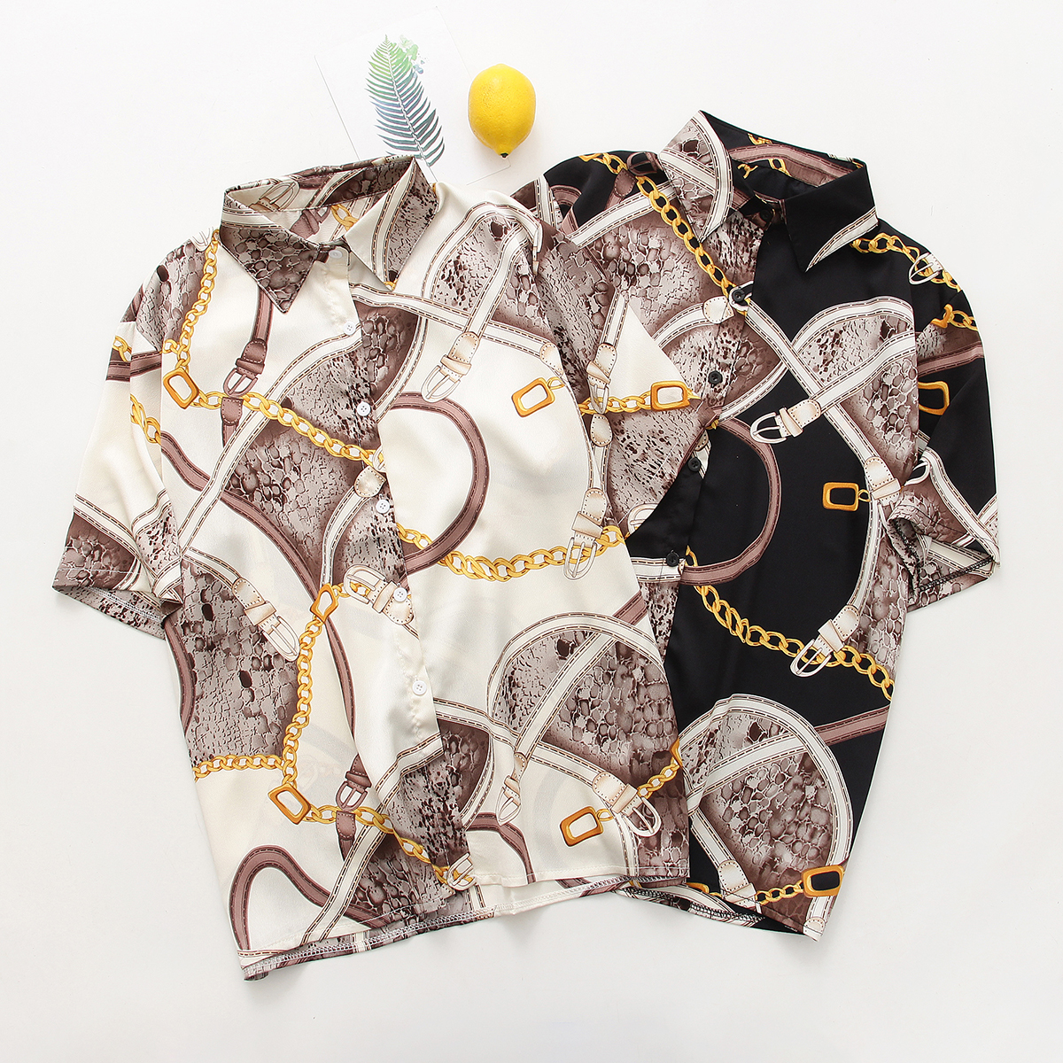 In stock, this is a niche Korean-style shirt with a design sense. It's a mid-length, retro short-sleeved shirt for women, featuring chiffon sun protection details Picture