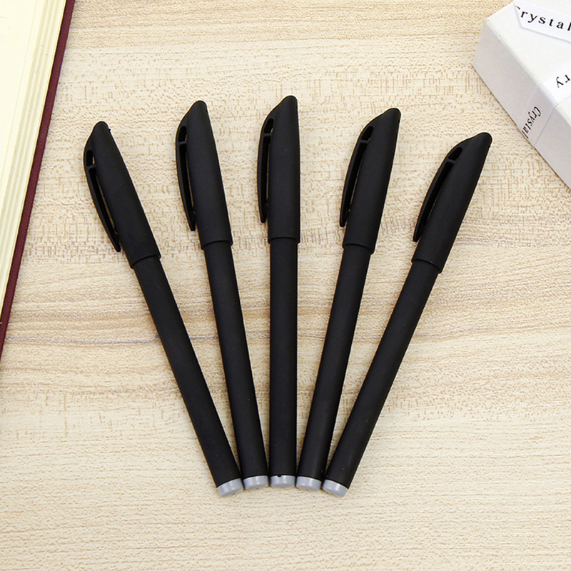 Factory direct supply of matte pen tips, black gel pens, special gel pens for students, exams, offices and signatures. Wholesale in stock