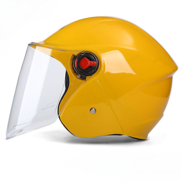 Factory wholesale electric bike helmets, motorcycle helmets, warm half helmets for spring, autumn and winter, anti-fog face masks, sponge linings Application Scenario