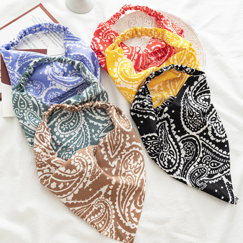 European and American 2021 new style women's elastic band, headscarf, hair band, cross-border versatile triangular scarf, three-state hair band manufacturer full figure