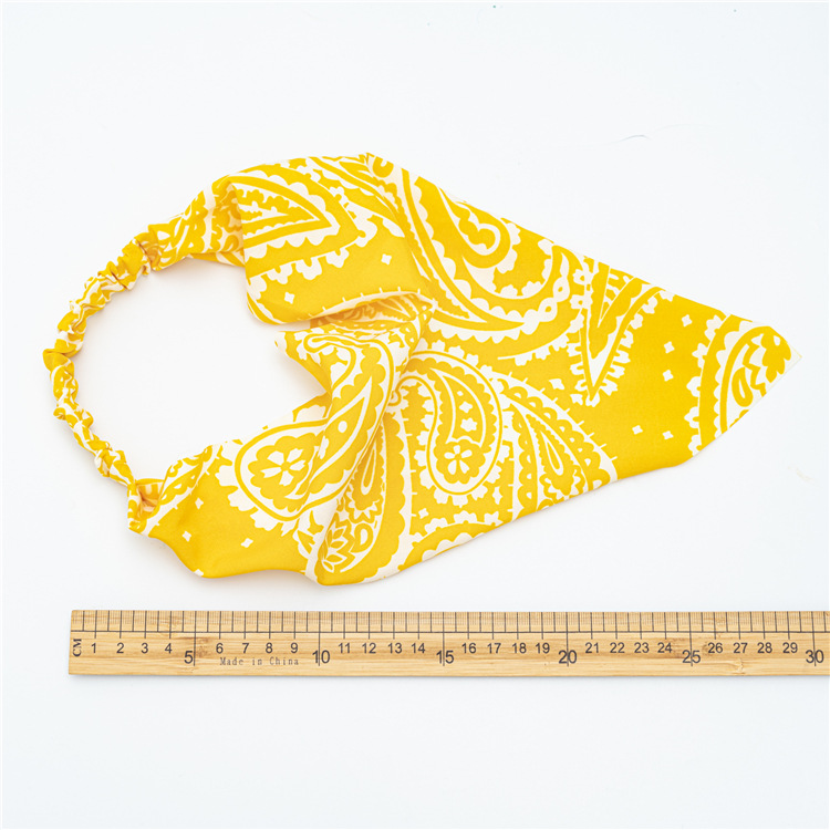 European and American 2021 new style women's elastic band, headscarf, hair band, cross-border versatile triangular scarf, three-state hair band manufacturer Specification drawing
