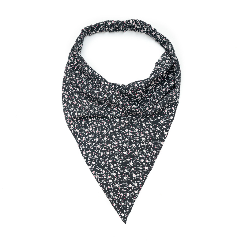 New European and American floral fabric headscarves, women's versatile hair ties, triangular scarves, three-state cross-border supply, elastic hair bands Item Picture