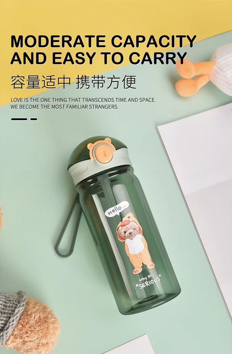 Fashionable cartoon bear plastic cup, sports outdoor lockable pop-up lid straw cup, sealed and leak-proof premium student water cup Item Picture