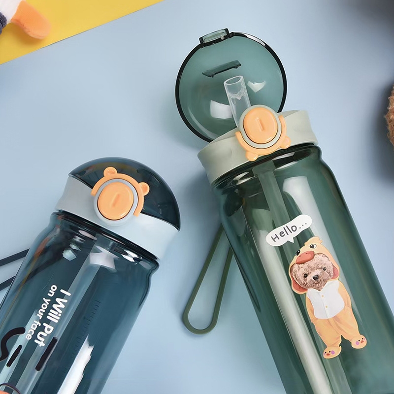 Fashionable cartoon bear plastic cup, sports outdoor lockable pop-up lid straw cup, sealed and leak-proof premium student water cup Application Scenario