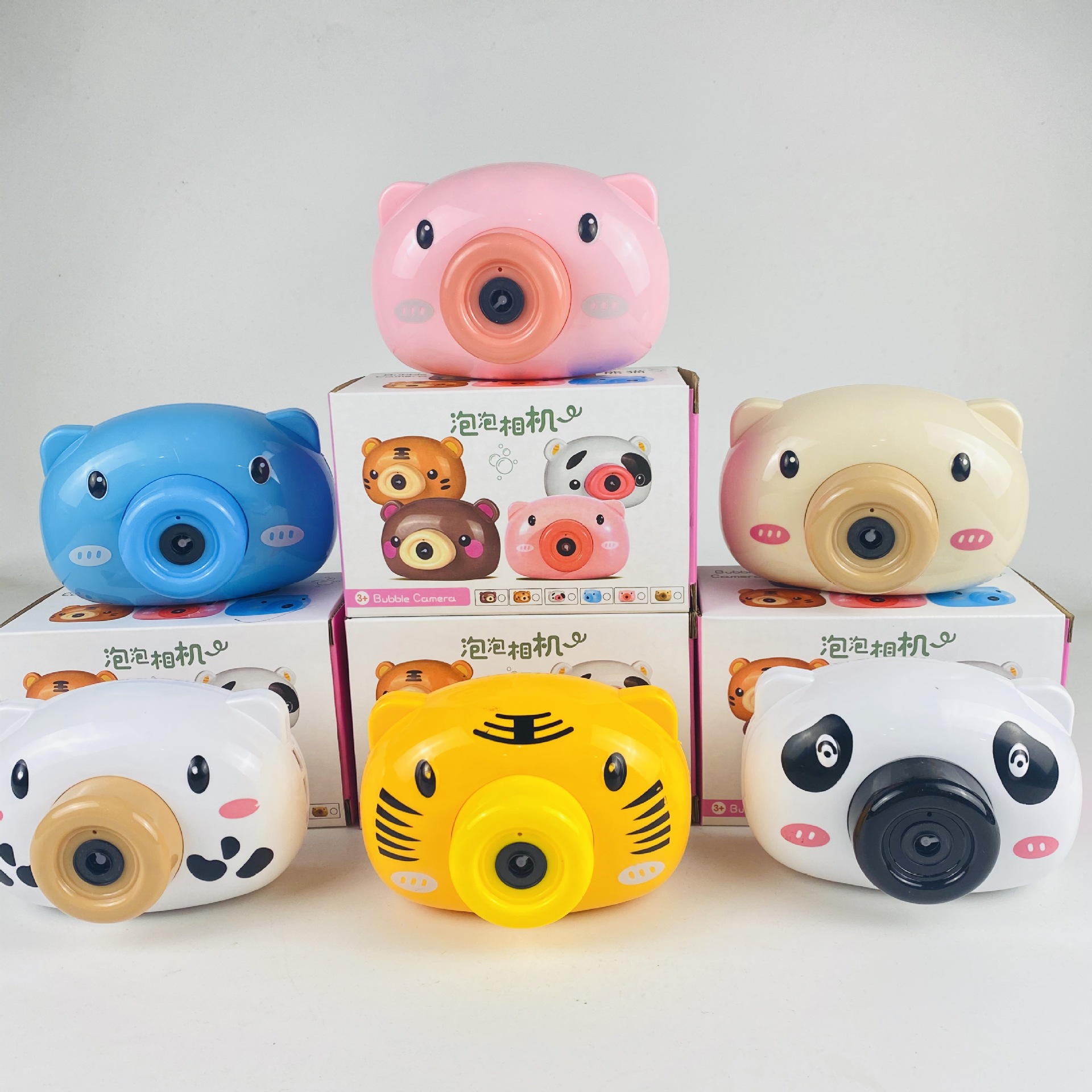 New bubble-blowing machine, children's fully automatic camera, electric toy, girlish heart, ins little pig gun, water wholesale full figure
