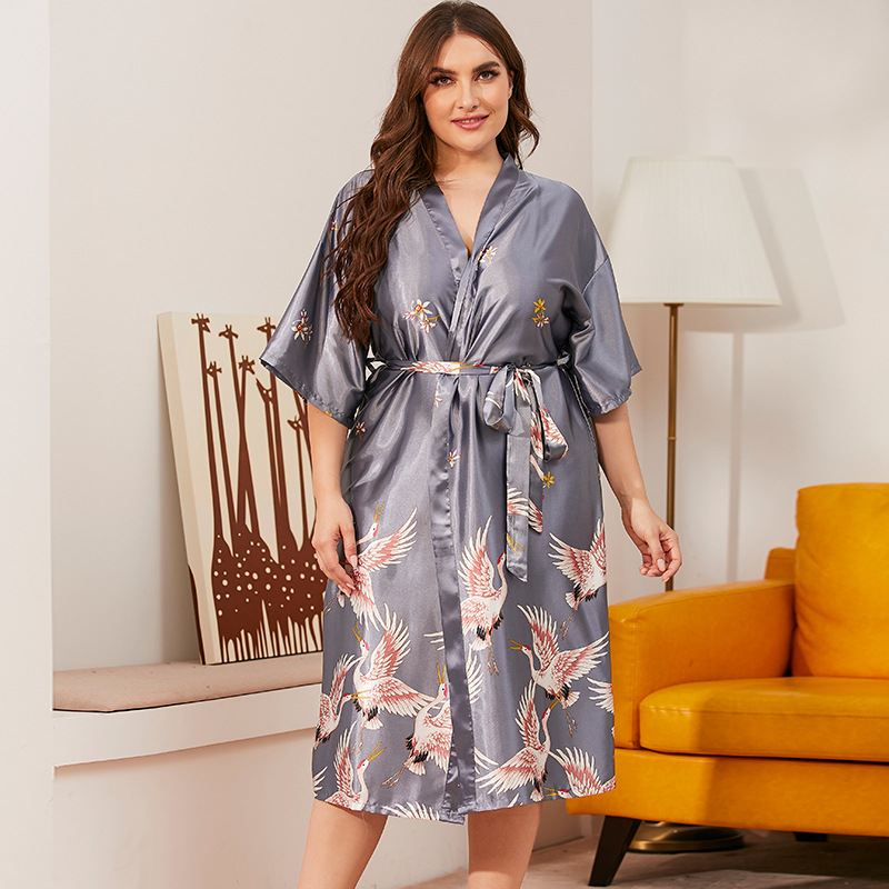 Pajama women's new ice silk robe women fat MM printed bathrobe robe robe robe robe robe robe robe robe robe large size home clothing wholesale