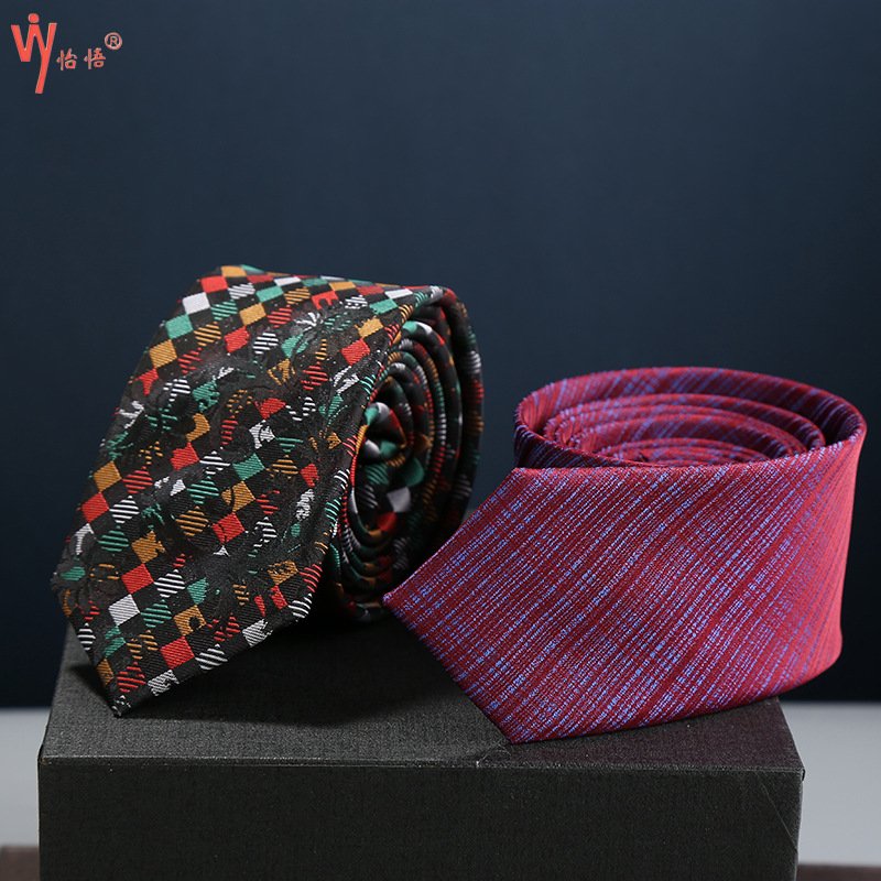 Wholesale of trendy, casual and creative flower-patterned business gentleman silk ties and business men's ties from Europe and America