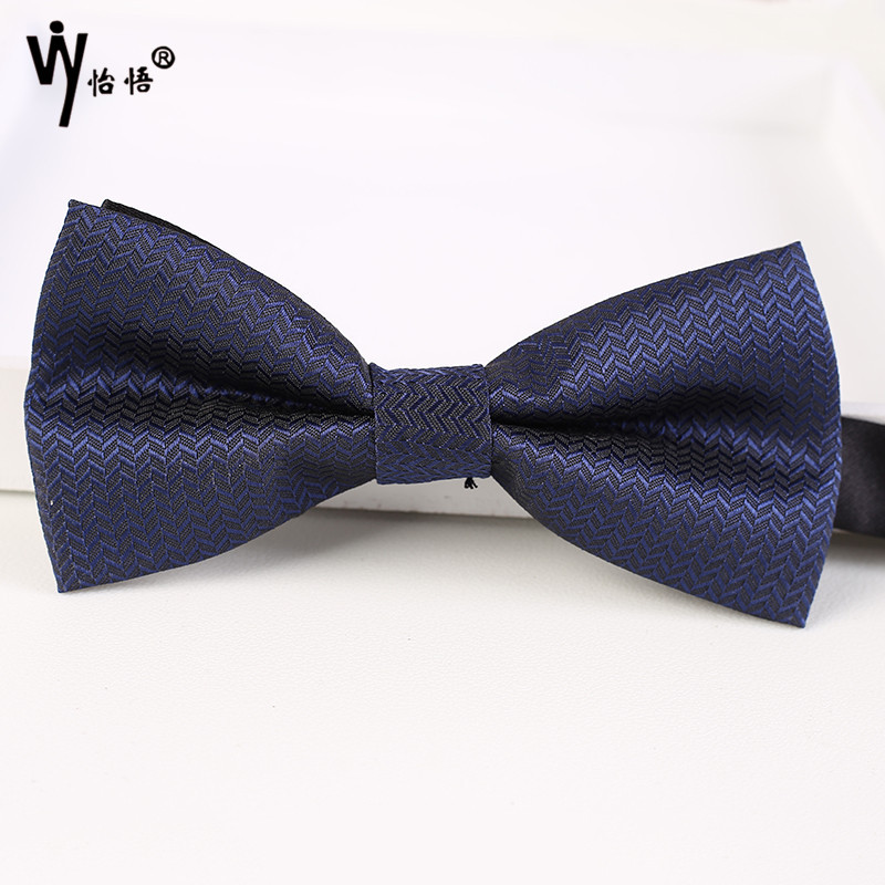 Factory wholesale of simple, fashionable and trendy men's patterned bow ties, professional polka dot hand-stitched anti-static bow flowers Application Scenario