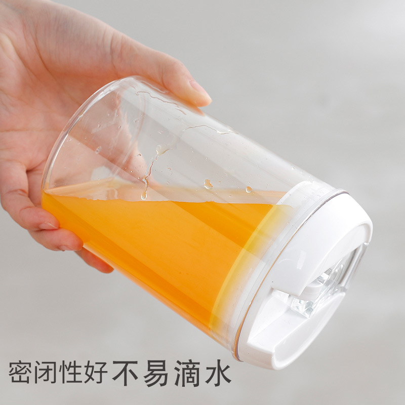 Sealed cans, easy-to-clasp cans, kitchen plastic food storage boxes, large dried fruit, biscuit and grain storage cans Application Scenario