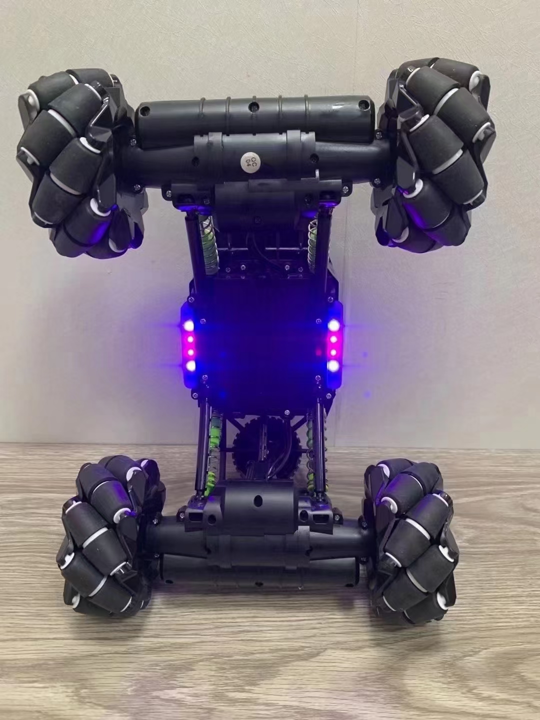 【 Special Offer 】 Brand-new T20 alloy large remote control climbing vehicle with sound, light and automatic demonstration 20-key remote control Specification drawing