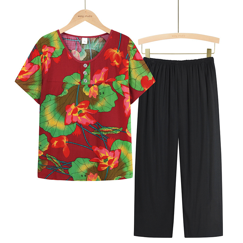 Two-piece summer suit for middle-aged and elderly women, summer set for mothers, new short-sleeved T-shirt top for 50-60 years old Item Picture