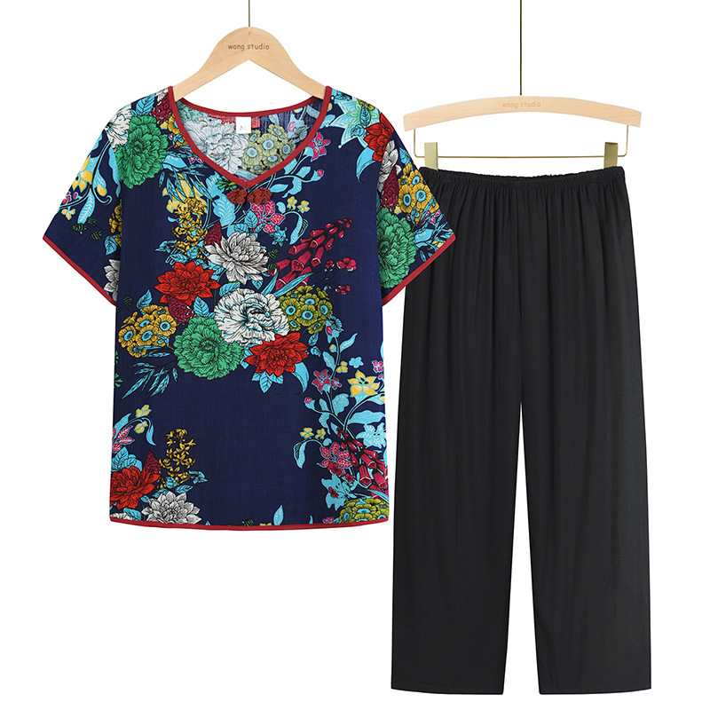 Mom's summer new plus-size women's set, short-sleeved T-shirt, loose cotton and linen top for middle-aged and elderly women's wear, two-piece set Item Picture