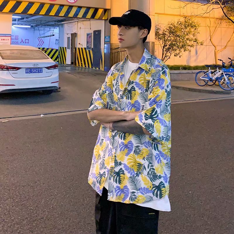 Loose short-sleeved shirt on Instagram, Hawaiian Korean style beach flower shirt, couple beach vacation top for men and women Specification image