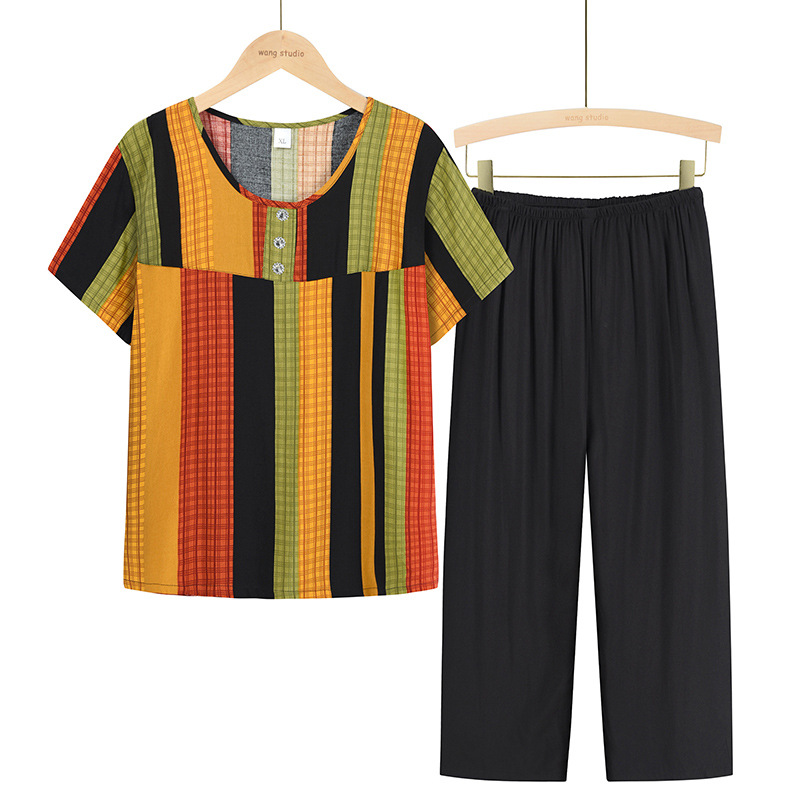 Summer clothing sets for mothers aged 40 to 60, short-sleeved T-shirts and tops for middle-aged women, and summer clothing for women's wear for the elderly Item Picture
