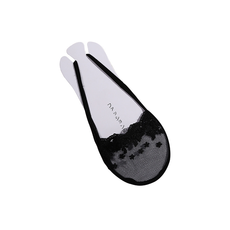 Embroidered edge half-leg socks, light and thin straps, elastic and non-falling, invisible socks wholesale, fashionable new style, comfortable, anti-slip and punctuated Item Picture