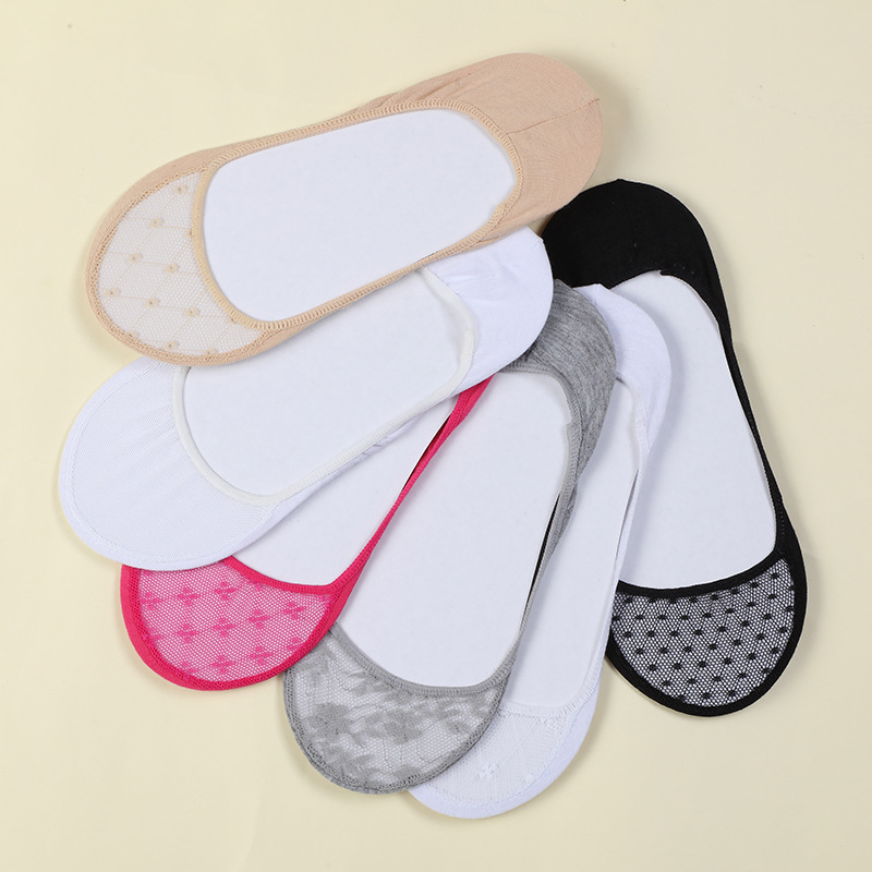 Factory direct sales of breathable, deodorizing, sweat-absorbing, invisible socks, soft, comfortable and anti-slip boat socks in stock, wholesale of bare socks Application Scenario