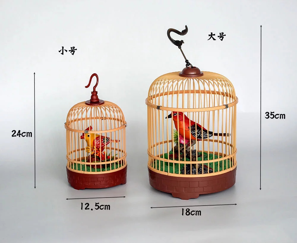 Toy voice-controlled birds, electric birds, and disassemblable voice-controlled birdcages are selling well at street stalls. They are also selling well at park attractions details Picture