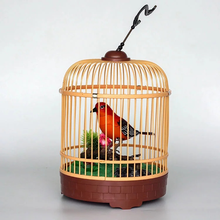 Toy voice-controlled birds, electric birds, and disassemblable voice-controlled birdcages are selling well at street stalls. They are also selling well at park attractions Item Picture