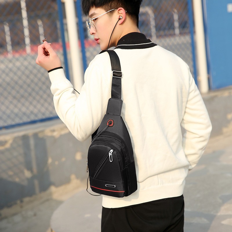 A new stylish Korean-style backpack for trendy men, a simple business casual single-shoulder crossbody bag, and a multi-functional men's crossbody bag
