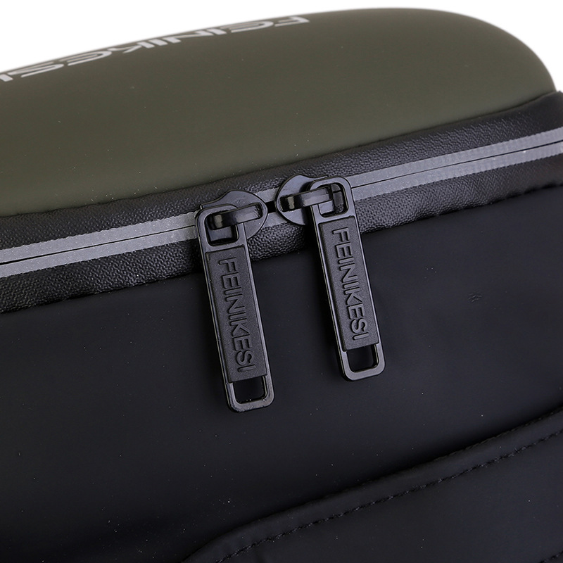 Hard shell schoolbags, crossbody bags, men's chest bags, single-shoulder bags, trendy brand large-capacity backpacks, new men's business style Application Scenario