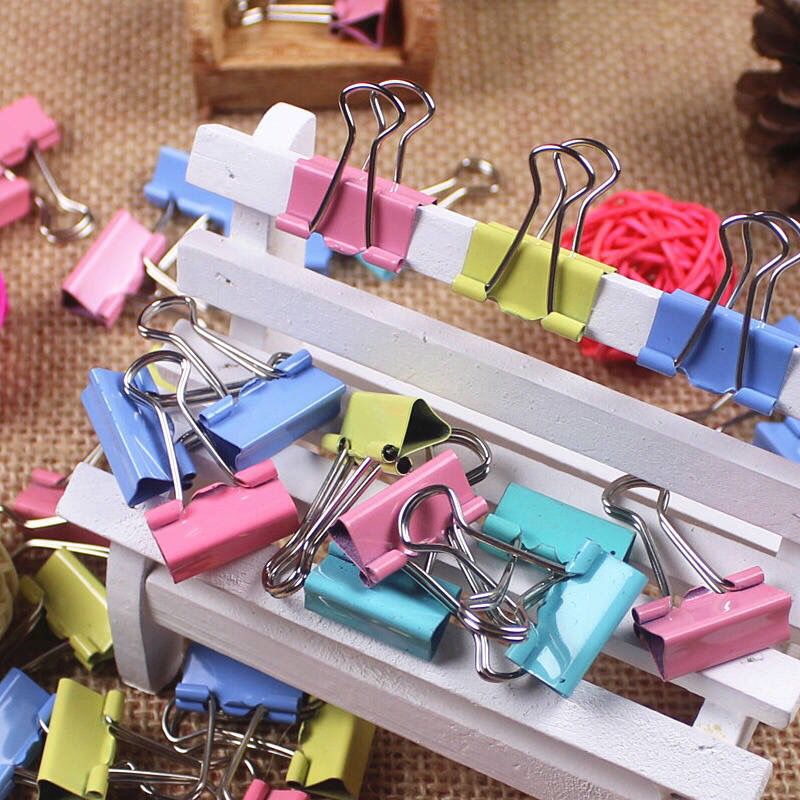 Office supplies: Color long-tail clips, dovetail clips, 2, 3, 5, 6, 10 card combinations, two-yuan store Item Picture