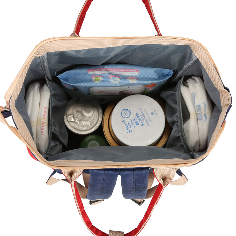 2021 New Style fashionable, casual, large-capacity, multi-functional double-shoulder Mom Bag, lightweight travel mom backpack Application Scenario