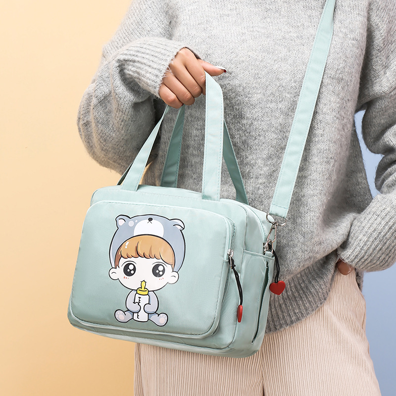 The 2021 new fashionable single-shoulder crossbody mummy bag, ultra-lightweight baby bag, small-sized large-capacity handbag for going out details Picture