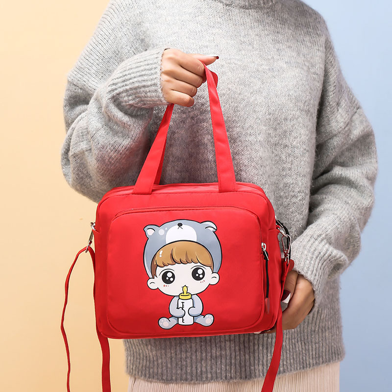 The 2021 new fashionable single-shoulder crossbody mummy bag, ultra-lightweight baby bag, small-sized large-capacity handbag for going out Specification image