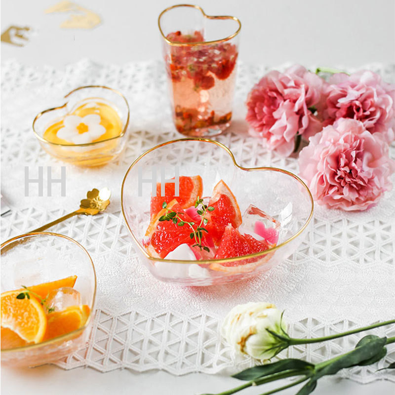 ins现代简约爱心金边锤纹水晶玻璃碗 桃心形水杯水果沙拉碗甜品碗图