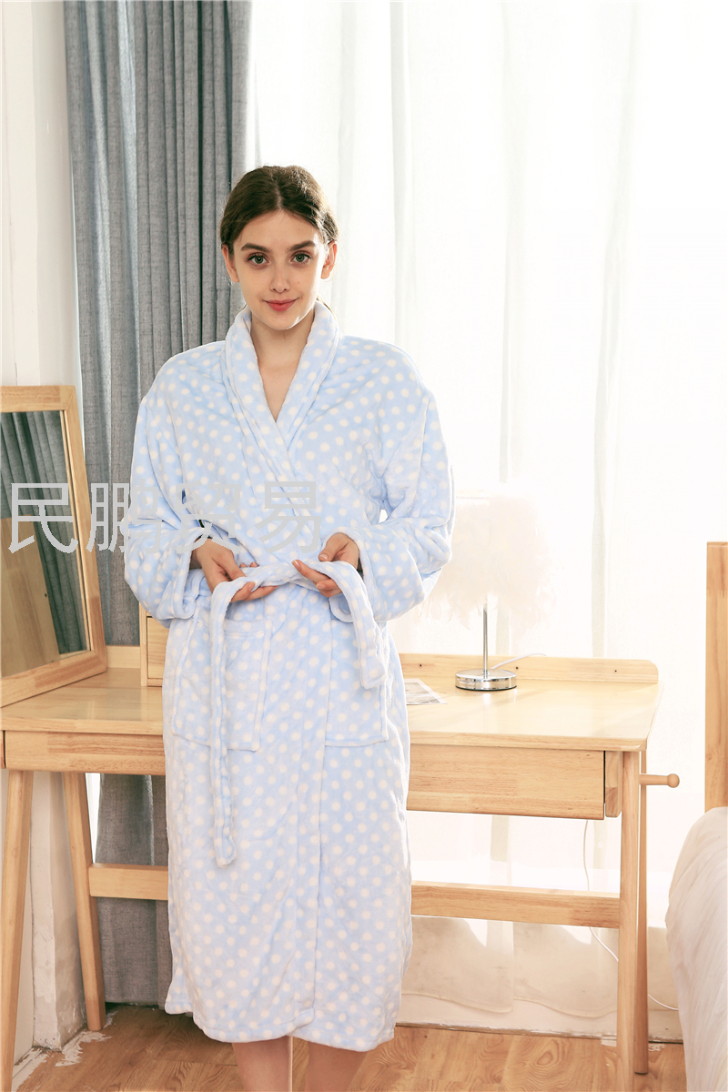 一等品春秋冬季长款加厚法兰绒珊瑚绒女款可爱印花浴袍睡袍