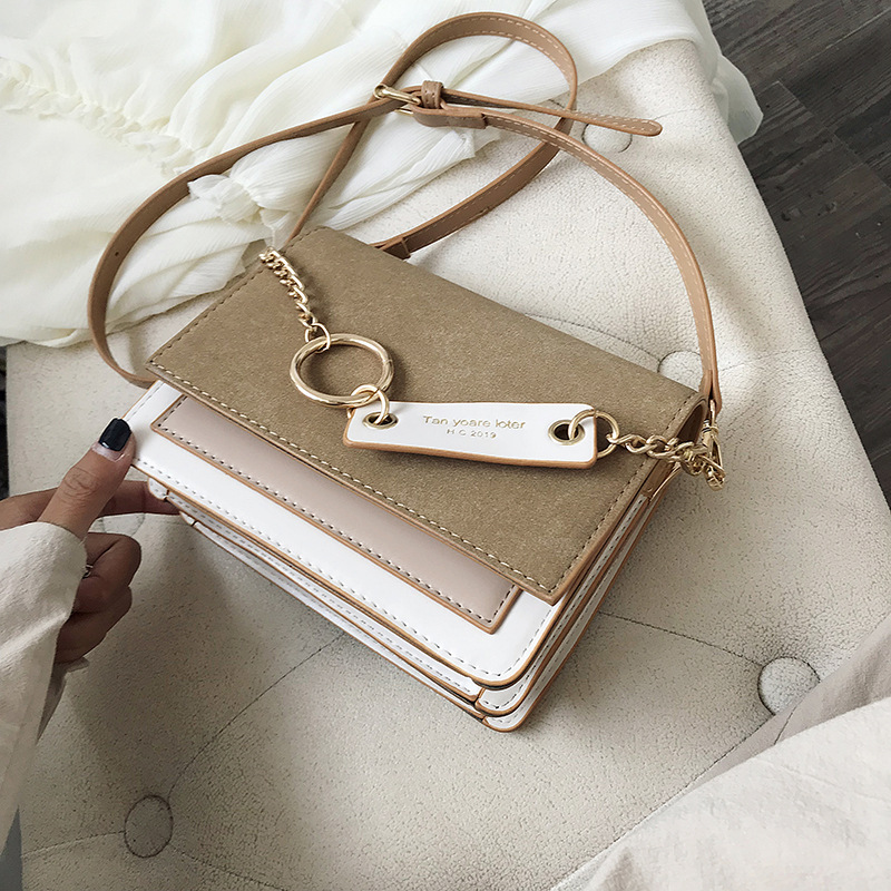 A 2022 new trendy Korean-style chain single-shoulder crossbody small square bag with a contrasting color, fashionable pu women's bag Specification image