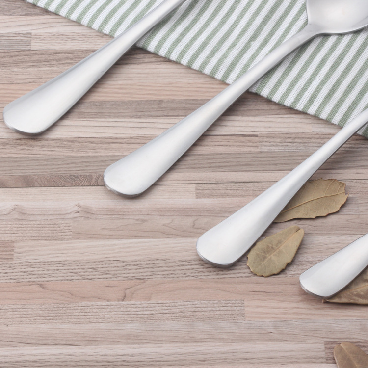 Factory wholesale 1010 series stainless steel oval spoons, soup spoons and tableware sets, customized stainless steel tableware Item Picture