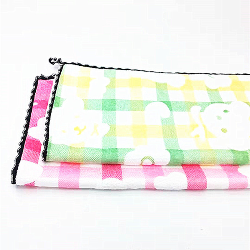 Factory direct sales of 30*30 absorbent jacquard towels, children's towels wholesale at 2 yuan full figure