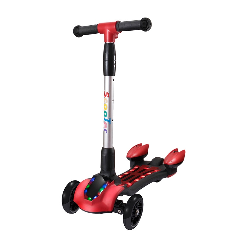 Wholesale children's spray electric scooters, three-wheeled cross-border new children's toy vehicles from the manufacturer full figure