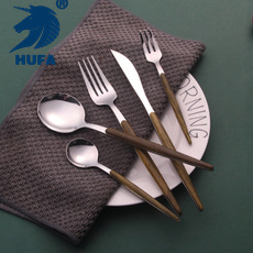 New imitation wooden handle knife, fork and spoon set, Korean-style tableware, stainless steel spoon, fork and steak knife in stock for wholesale, logo