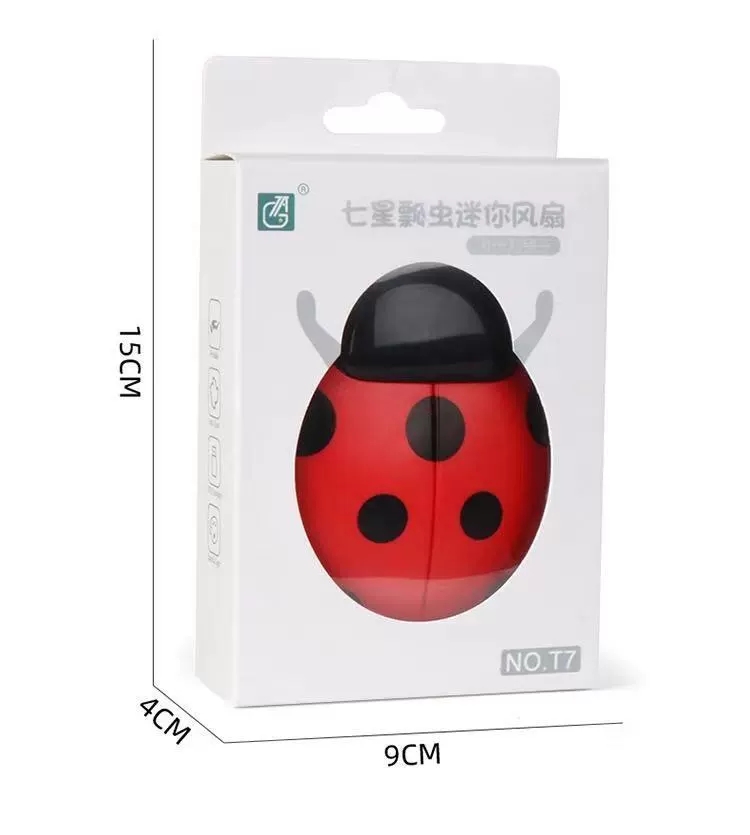 New LED beauty mirror fan, seven-star ladybug mini fan, USB charging, mini portable fill light, makeup mirror Application Scenario