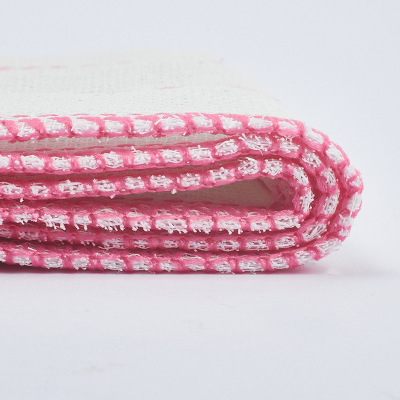 7-layer 36*36cm checkered wood fiber dishcloths, kitchen cleaning cloths, rags, oil-free scouring pads Application Scenario