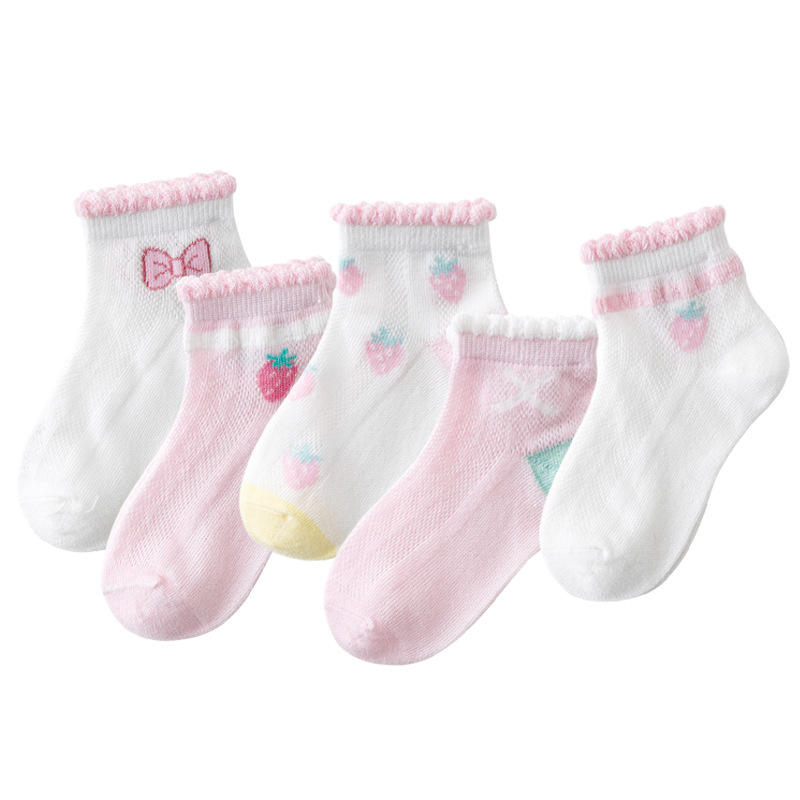 Minliu Spring/Summer New Original men's and girls' mesh socks breathable and sweat-absorbing cartoon strawberry baby socks Item Picture