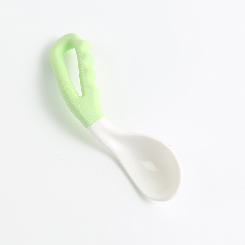 New children's curved spoon practice eating spoon, curved soup spoon, baby feeding tableware, curved spoon factory direct sales Specification image