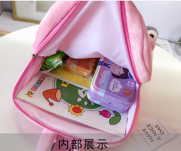 New anti-wandering flamingo unicorn small schoolbag, boys' and girls' shoulder backpack, plush doll doll schoolbag Application Scenario
