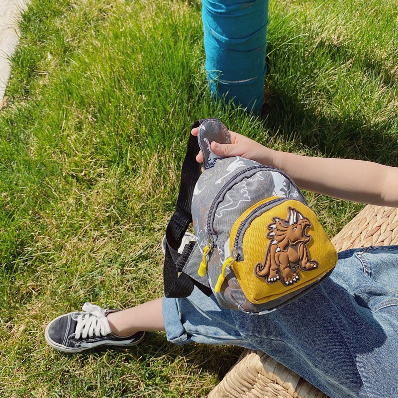 Children's best-selling crossbody bags, fashionable and stylish waist bags, handsome dinosaur single-shoulder bags for boys and girls, and cute baby chest bags Specification image