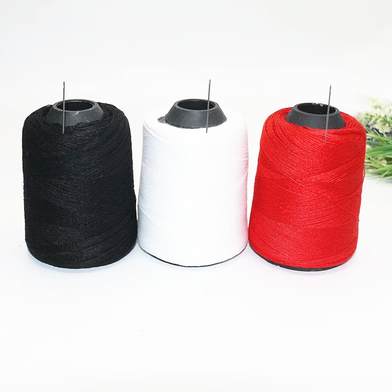 Classic and nostalgic, mom's handmade pants, underwear, sewing buttons, sewing quilts with needles, colorful, black and white big babies