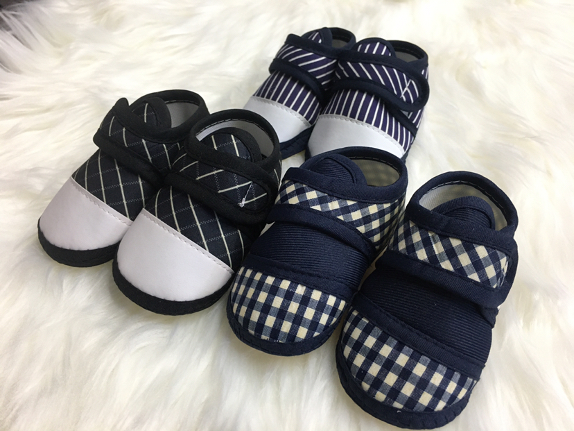 Baby shoes for boys and girls toddler shoes Velcro shoes for 0-12 months baby shoes manufactured by manufacturers