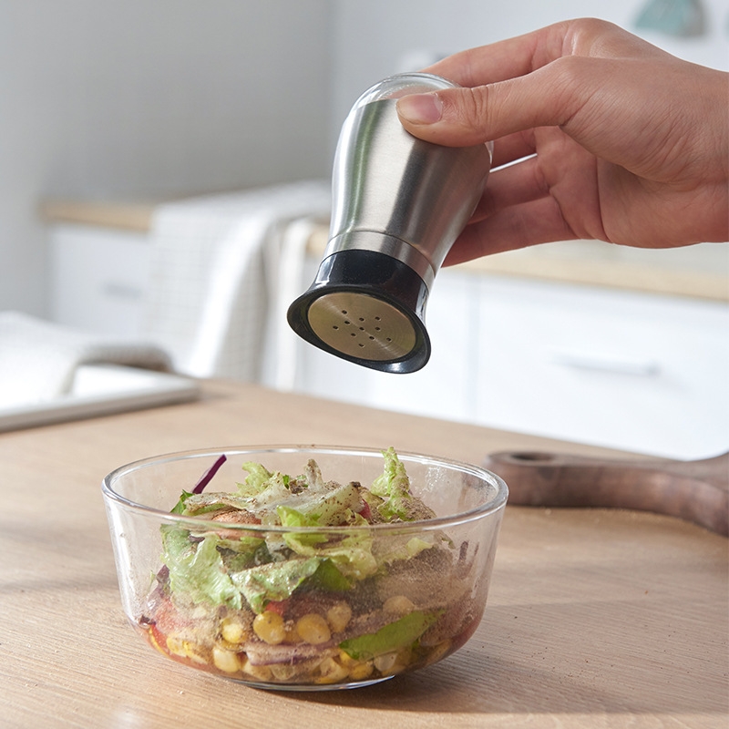 Creative stainless steel seasoning bottle, pepper bottle Specification image